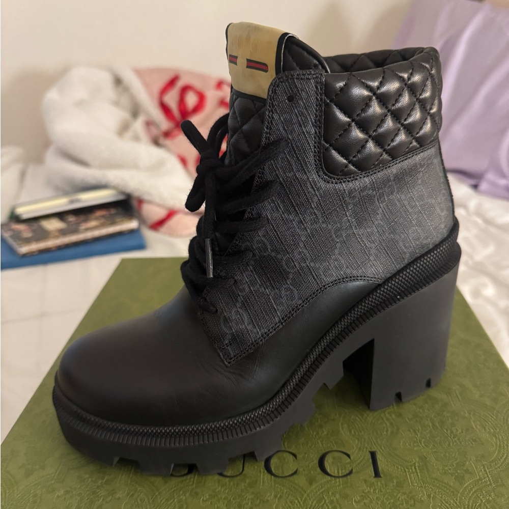 Gucci Black Lace Up Chunky Heel Boots